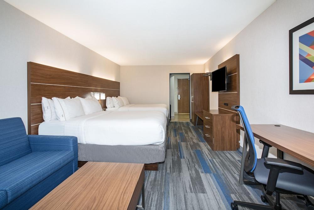 Holiday Inn Express Kansas City - At The Legends! By Ihg Bonner Springs Eksteriør billede
