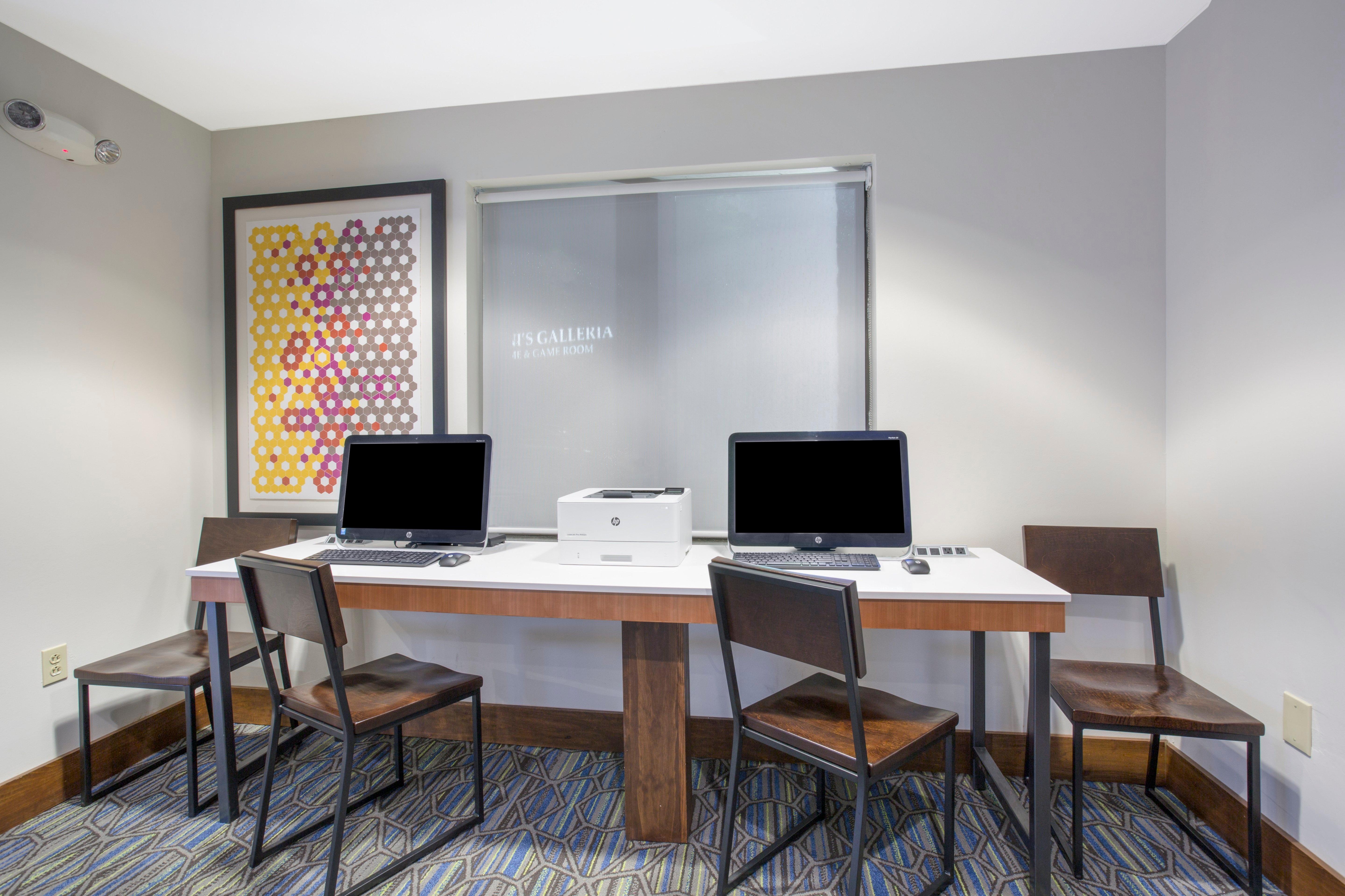 Holiday Inn Express Kansas City - At The Legends! By Ihg Bonner Springs Eksteriør billede